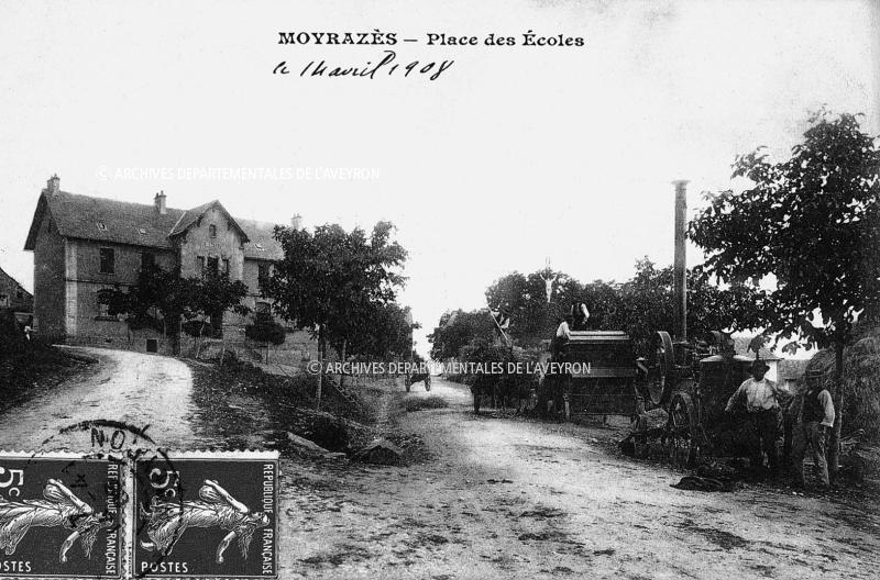 MOYRAZÈS – Place des Écoles [1908 ?]